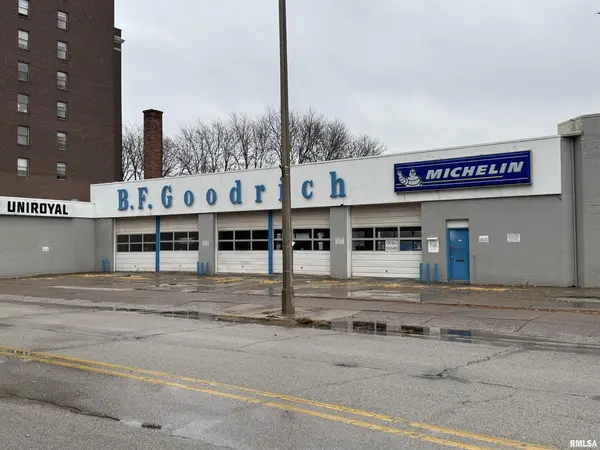1901 4TH AVE, Rock Island, IL 61201