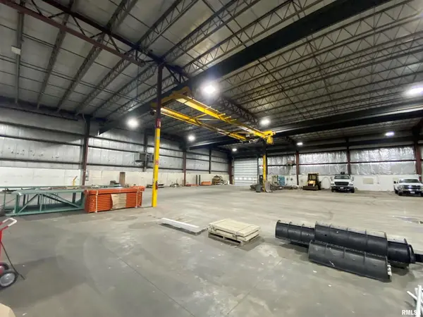 1040 W 11TH ST, Milan, IL 61264