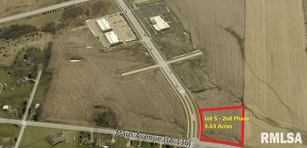2375 19TH AVE NW #Lot 5, Clinton, IA 52732