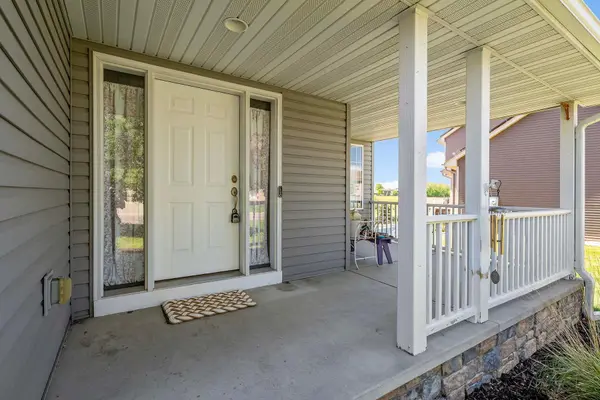 5901 106th AVE N, Brooklyn Park, MN 55443