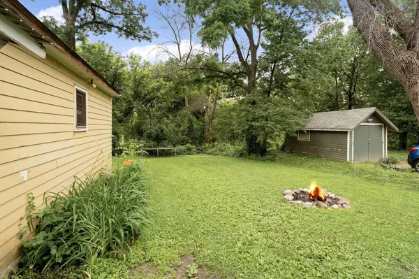 208 12th ST SE, Austin, MN 55912
