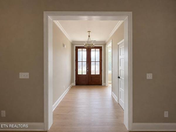3530 McDonald Rd, Louisville, TN 37777