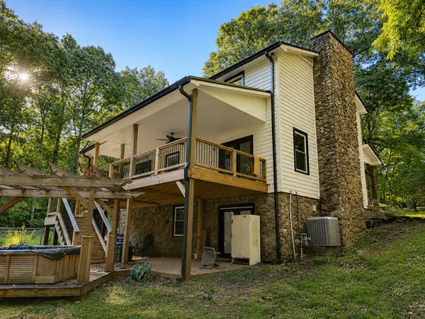 111 Milton Rd, Dickson, TN 37055