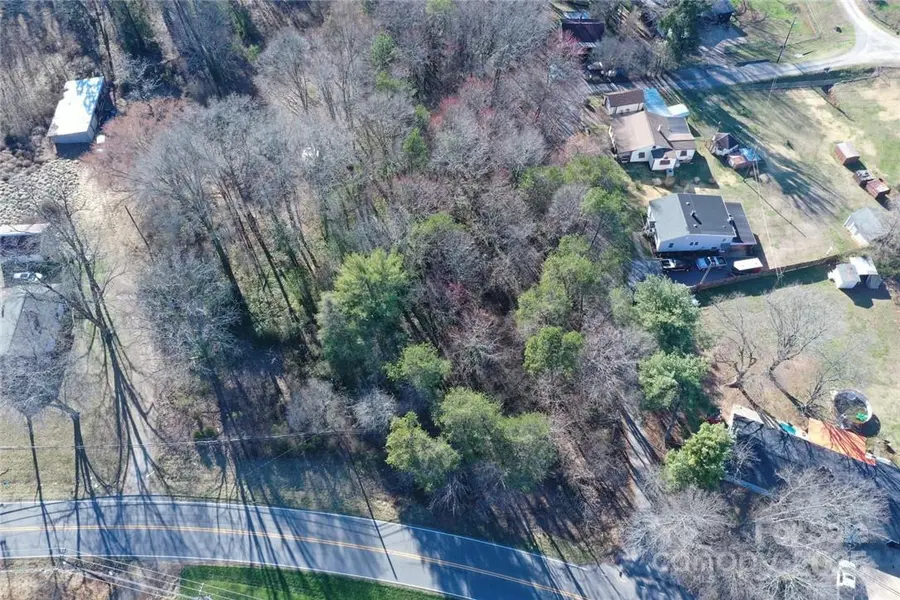 320 Fairgrove Church RD, Conover, NC 28613