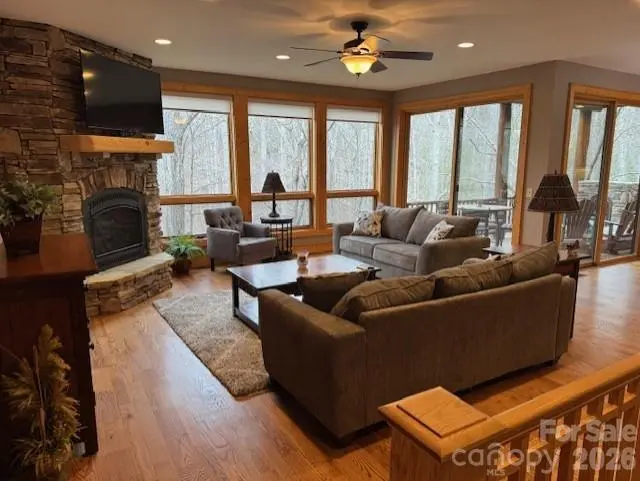 89 Springhouse DR #A4, Elk Park, NC 28622