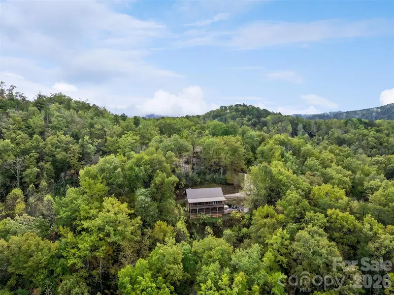 235 Soaring Eagle RD, Bryson City, NC 28713