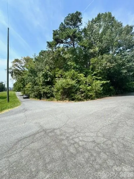 8323 Washington BLVD, Charlotte, NC 28262