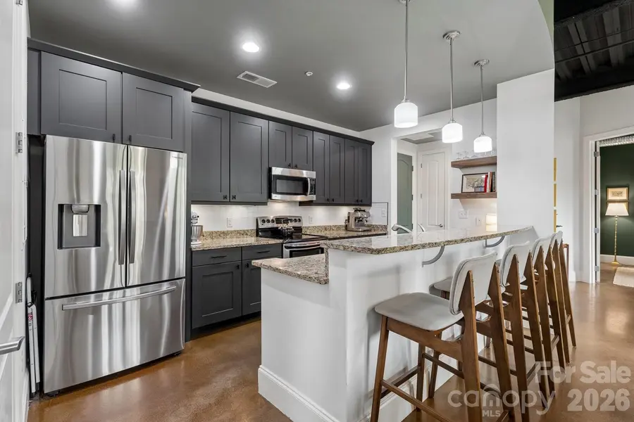 2338 Yadkin AVE #310, Charlotte, NC 28205