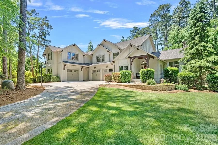 236 Tuskarora TRL, Mooresville, NC 28117