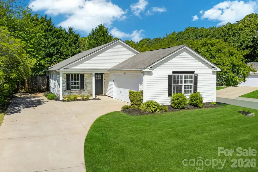 102 Daventry PL, Mooresville, NC 28117