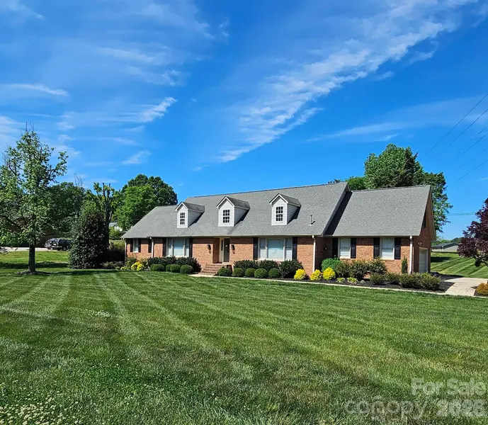 1121 Smith ST, Albemarle, NC 28001