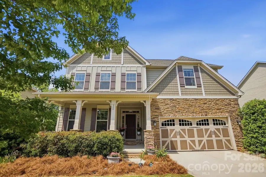 522 Iron Horse LN, Midland, NC 28107