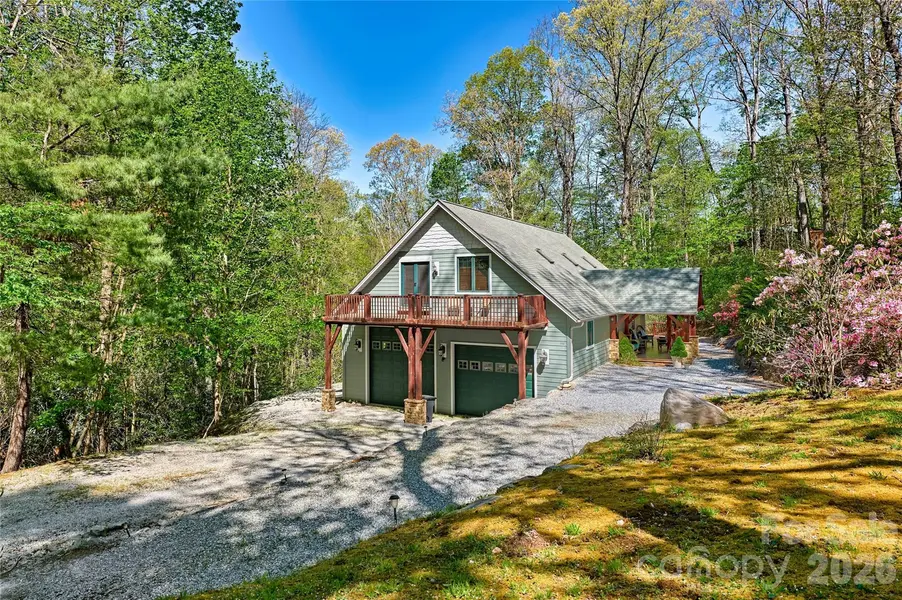 178 Whetstone Gap RD, Lake Toxaway, NC 28747