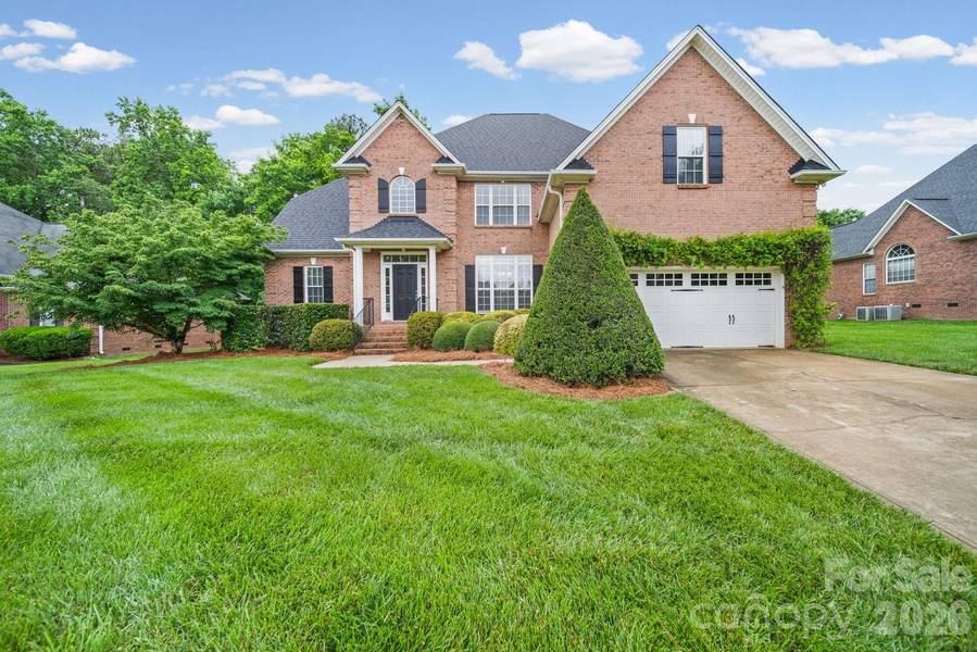 4709 Mcdade LN, Gastonia, NC 28056