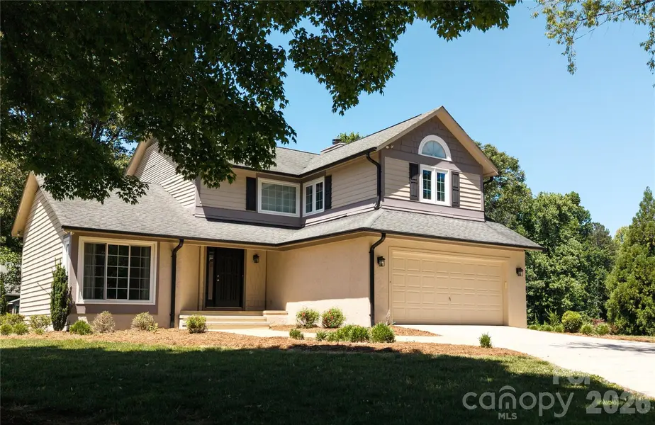 568 Wood Hollow RD, Taylorsville, NC 28681