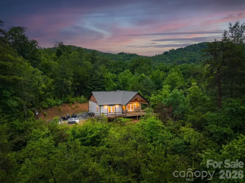 79 Trillium WAY, Bryson City, NC 28713