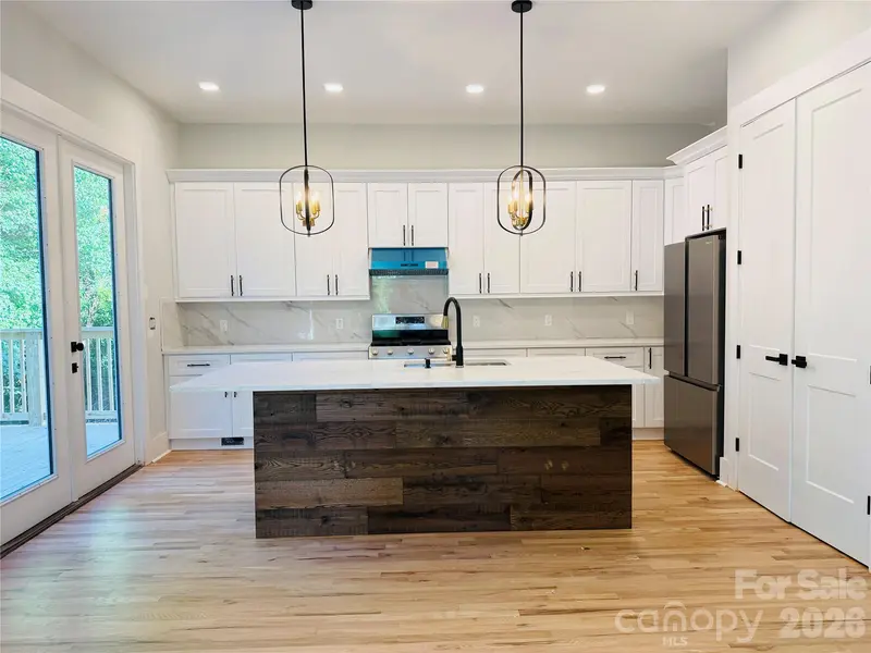 2334 Eagle Glen CT, Gastonia, NC 28056
