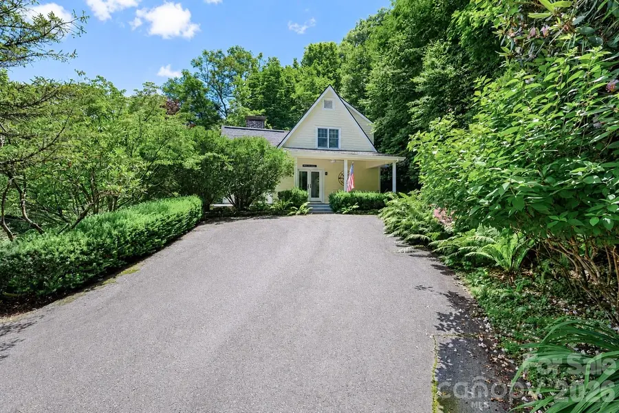 315 Green Hill Woods, Blowing Rock, NC 28605