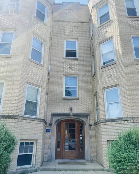 2429 W Foster AVE #2, Chicago, IL 60625