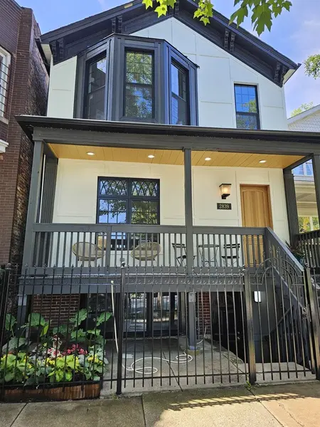 2839 W Monroe ST, Chicago, IL 60612