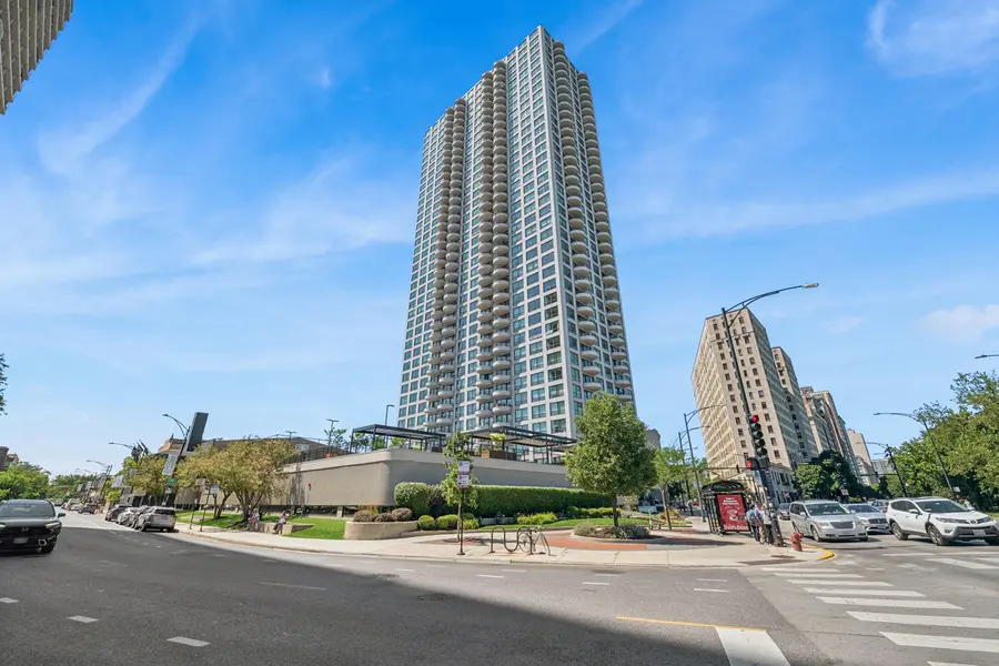2020 N Lincoln Park West #24K, Chicago, IL 60614