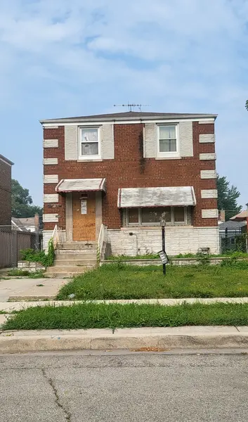 8130 S Wentworth AVE, Chicago, IL 60620