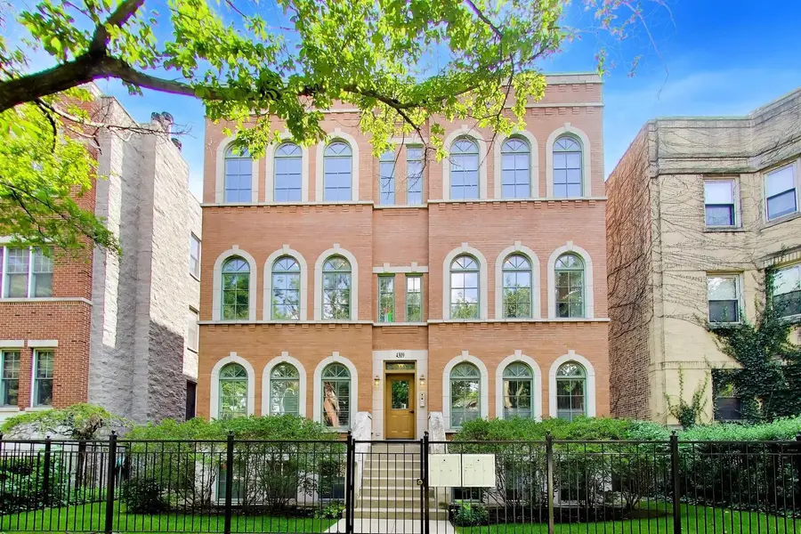 4309 N RICHMOND ST #2S, Chicago, IL 60618