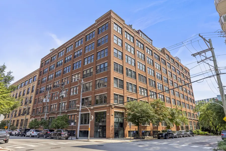 913 W Van Buren ST #5D, Chicago, IL 60607