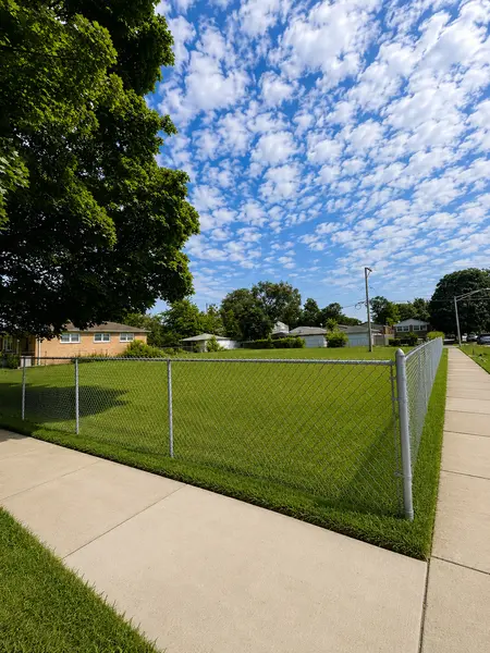 11325 S Racine AVE, Chicago, IL 60643