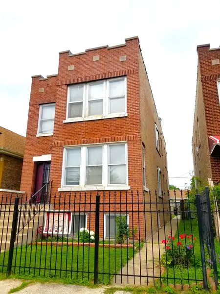 3028 W 53rd PL, Chicago, IL 60632