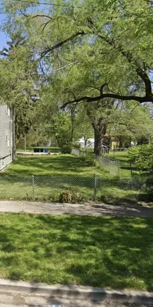 246 E 136th ST, Chicago, IL 60827