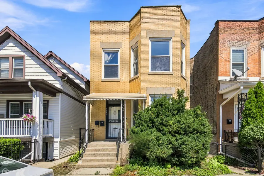 2959 N ELSTON AVE, Chicago, IL 60618