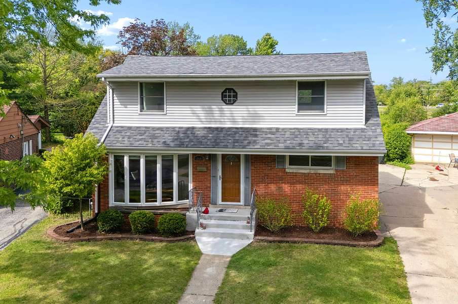 18646 Golfview AVE, Homewood, IL 60430