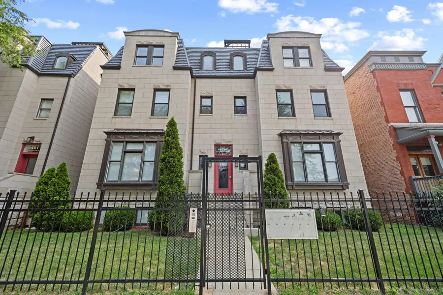 4405 S Lake Park AVE #2, Chicago, IL 60653