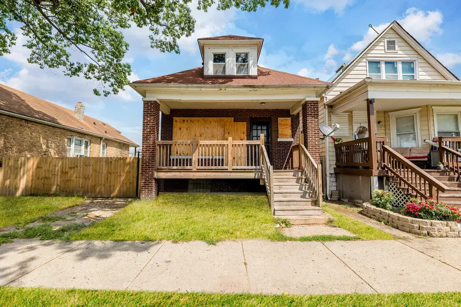 1312 W 73rd PL, Chicago, IL 60636