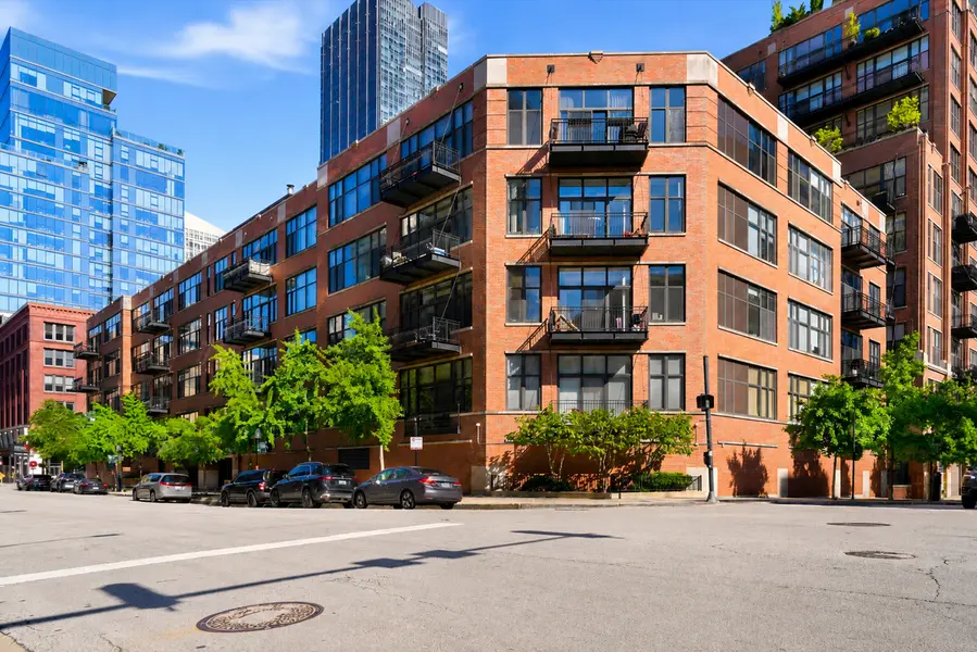 333 W Hubbard ST #1010, Chicago, IL 60654
