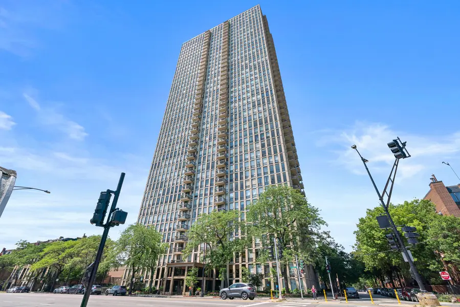 1660 N La Salle DR #3503, Chicago, IL 60614