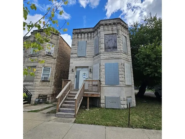 925 S Springfield AVE, Chicago, IL 60624