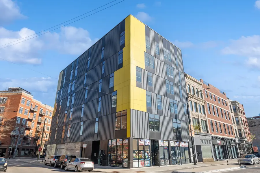 713 N Milwaukee AVE #604, Chicago, IL 60642