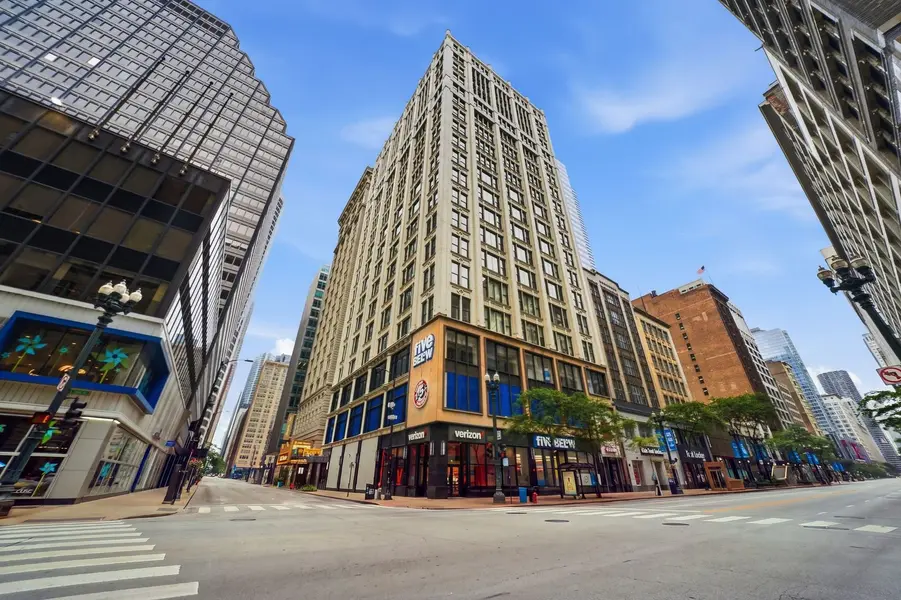 8 W Monroe ST #1904, Chicago, IL 60603