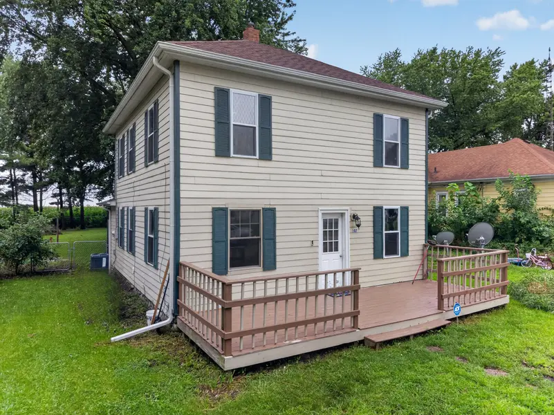 107 Emmet ST, Kinsman, IL 60437