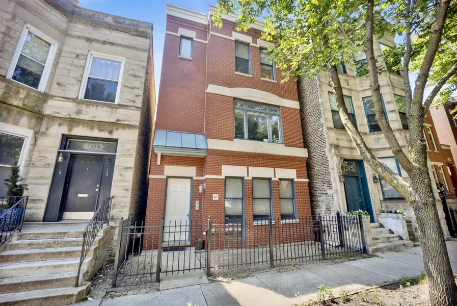 1311 W Fillmore ST #A, Chicago, IL 60607