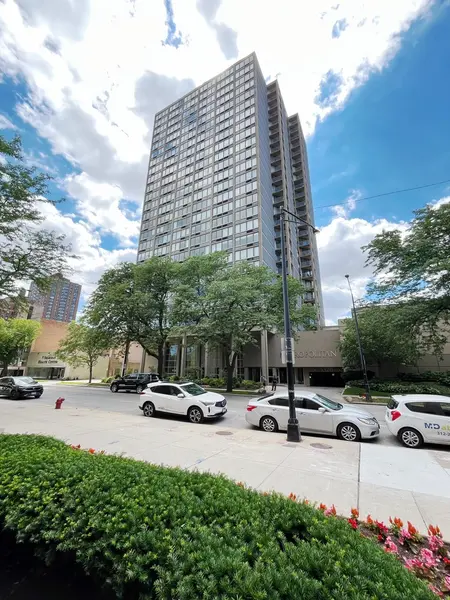 5320 N Sheridan RD #2110, Chicago, IL 60640