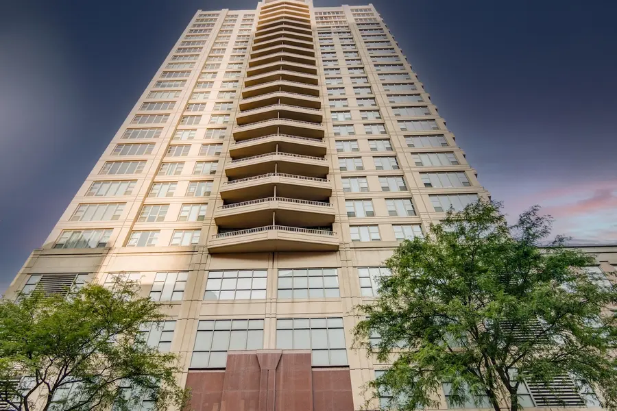 200 N Jefferson ST #1701, Chicago, IL 60661