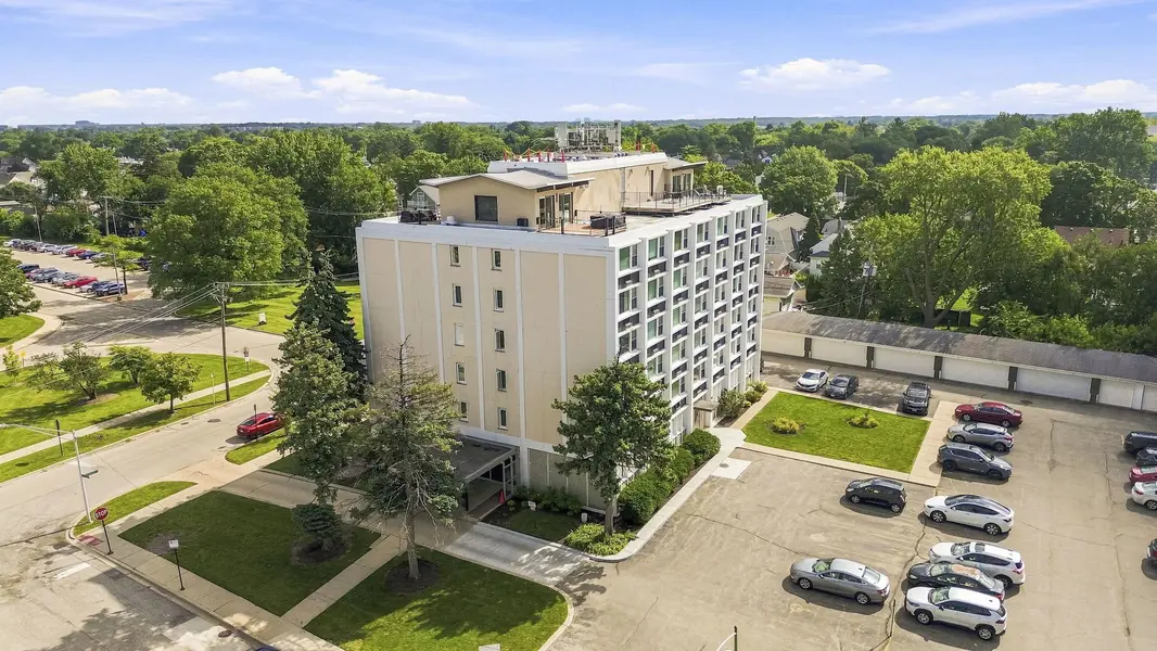 5975 N Odell AVE #2J, Chicago, IL 60631