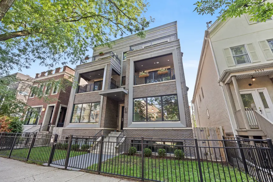 2541 N Wayne AVE #1S, Chicago, IL 60614