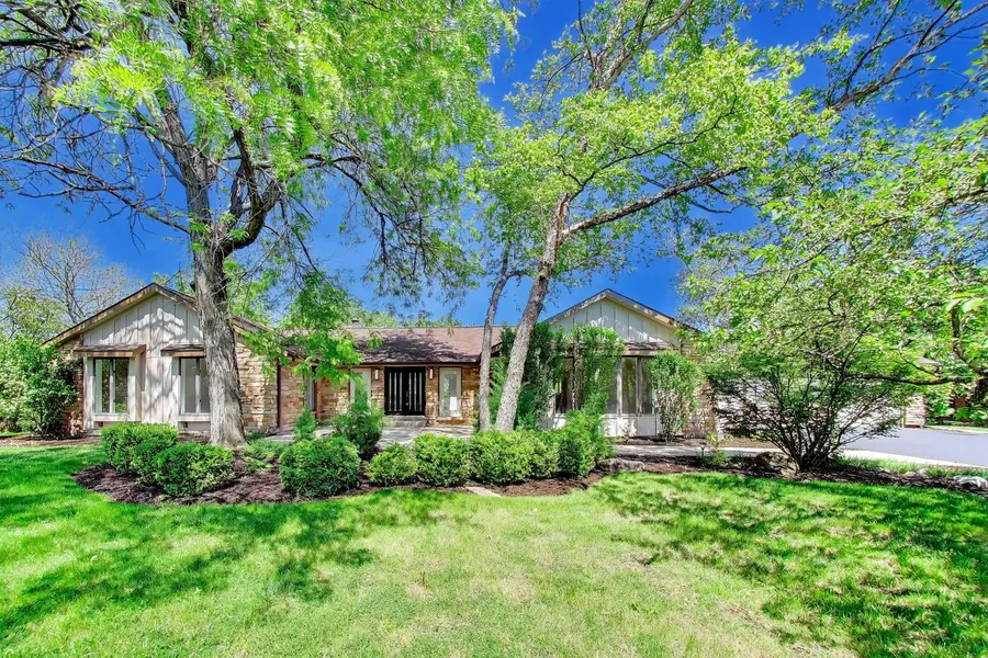 26955 N COUNTRYSIDE LAKE DR, Mundelein, IL 60060