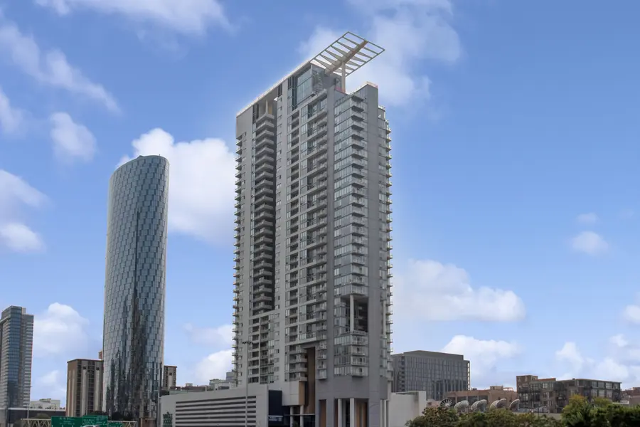 737 W WASHINGTON BLVD #704, Chicago, IL 60661