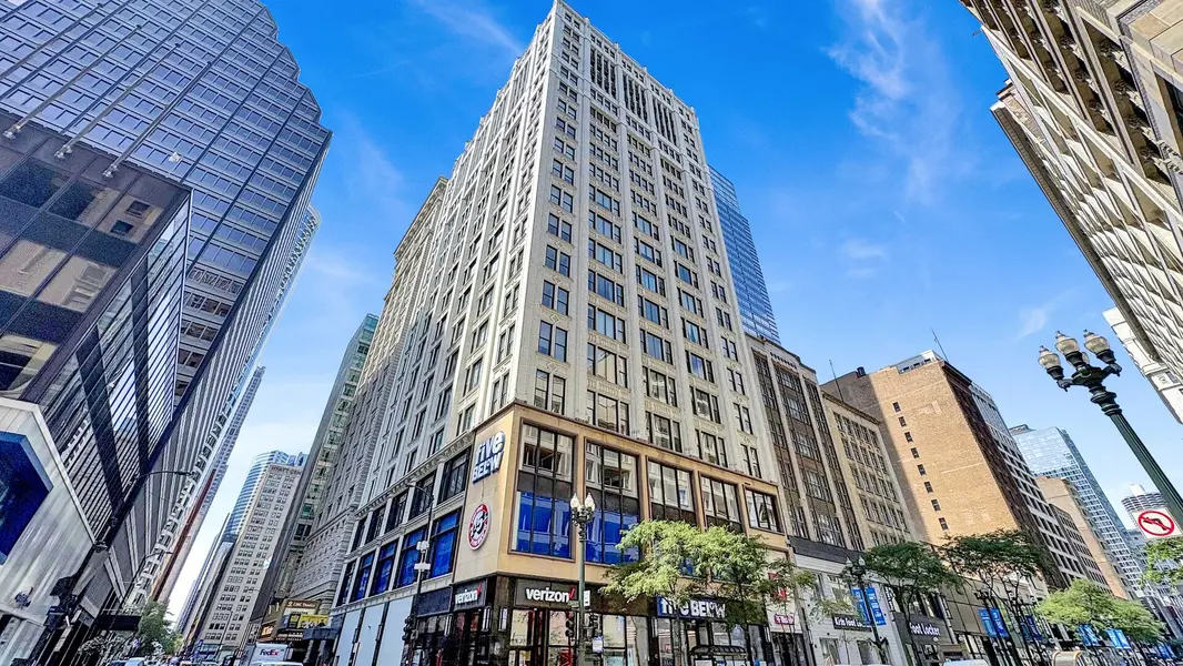 8 W Monroe ST #2001, Chicago, IL 60603