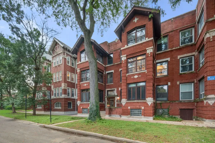 5433 S Greenwood AVE #2, Chicago, IL 60615